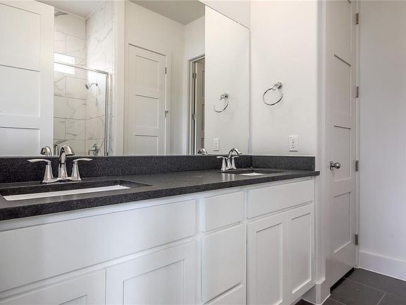 5th image of 1212 Westborough Ln