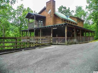 751 Mill Creek Rd, Pigeon Forge, TN 37863