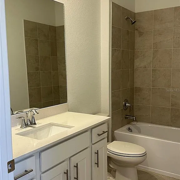 8225 Shore Lake Dr — Photo 15