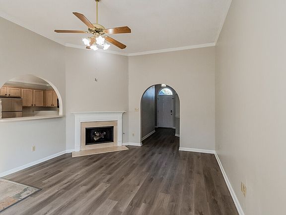 4th image of 406 N Ericson Rd