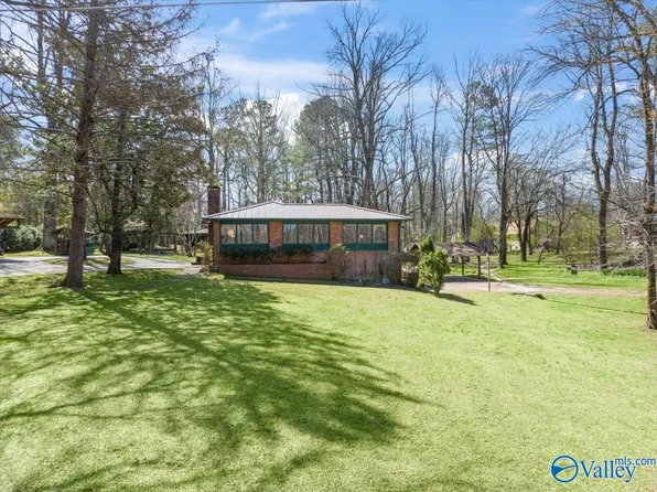 4303 Panorama Dr SE, Huntsville, AL 35801