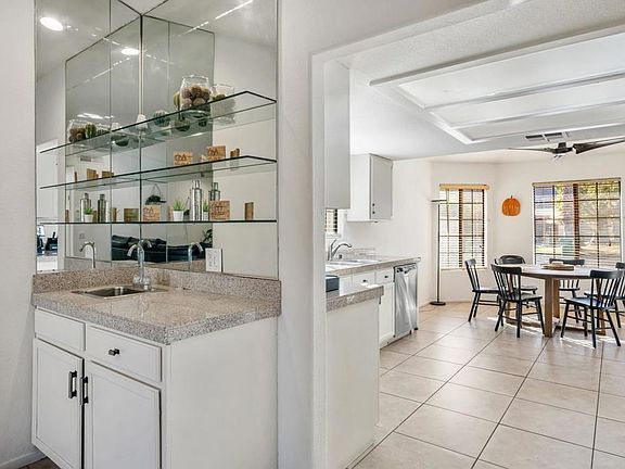 5th image of 51800 Avenida Ramirez