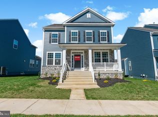 184 Silverleaf Dr, Charles Town, WV 25414