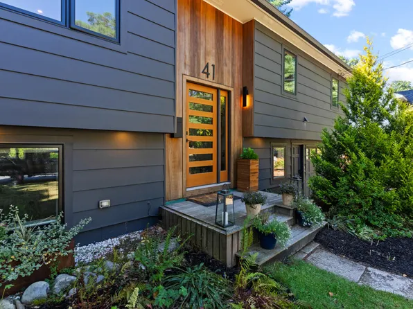 41 Boody Street, Brunswick, ME 04011
