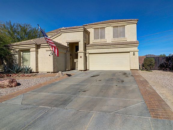 Split 3 car garage and