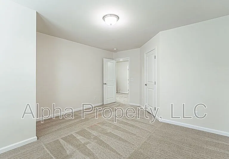106 Middleby Way — Photo 21