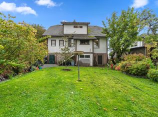 247 Wood St, New Westminster, BC V3M 5K5