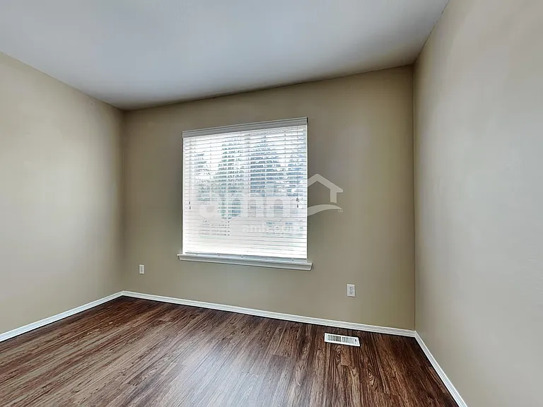 21211 47th Ave E — Photo 17