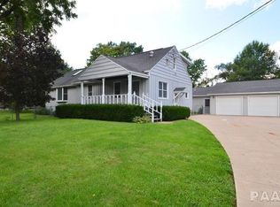 1015 S Schmidt Ave, Peoria, IL 61605