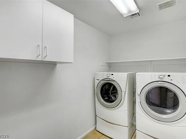 3432 Yellow Cove Ln — Photo 32