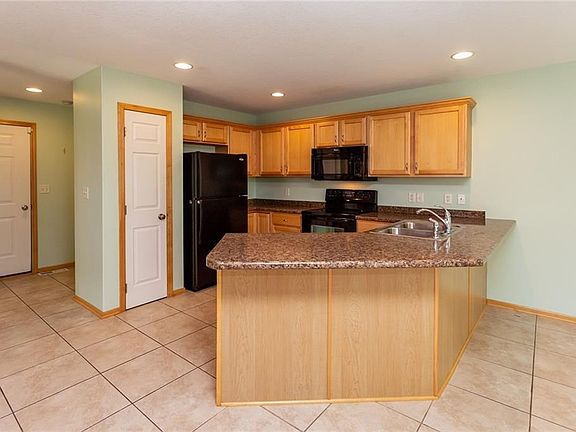 4th image of 1328 NW 23rd Ln