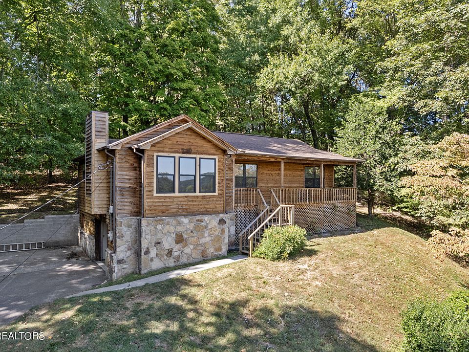 1st image of 307 Indian Hills Cir