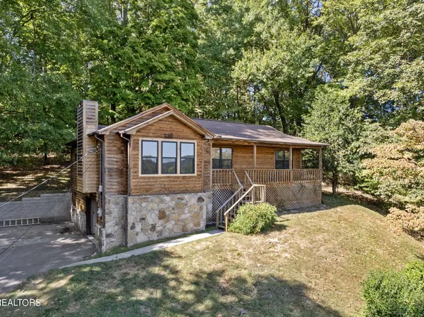 307 Indian Hills Cir, Clinton, TN 37716