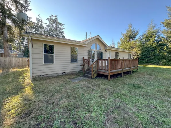 54994 Ohio Rd, Bandon, OR 97411