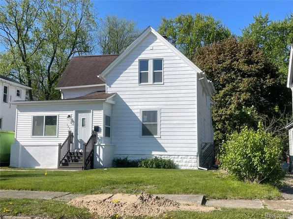 129 Norton St, Pontiac, MI 48341