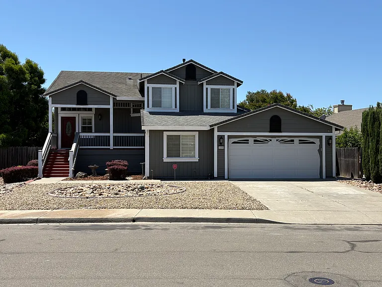 2235 Ventnor Ln — Photo 29