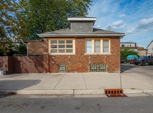 612 W 149th St #1F, East Chicago, IN 46312