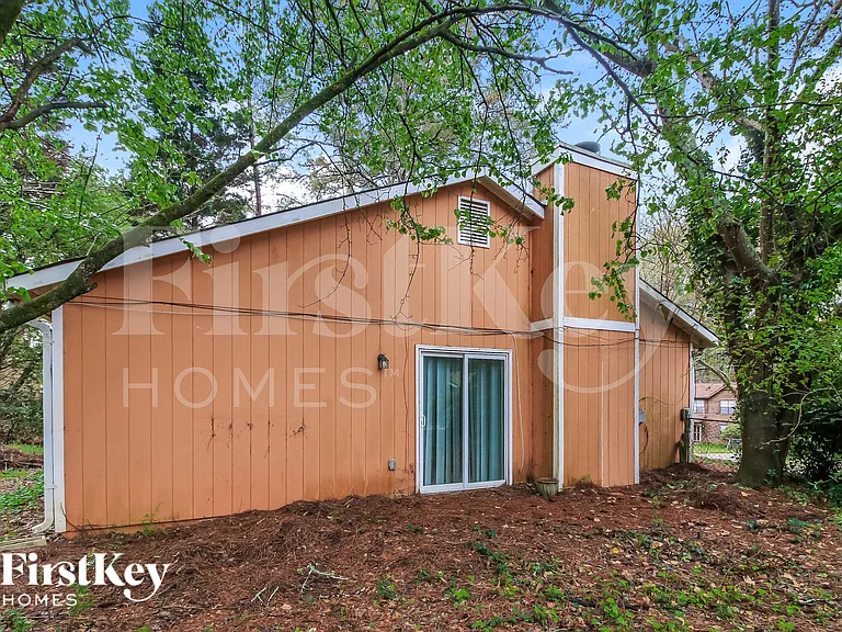 6168 Creekford Dr — Photo 13
