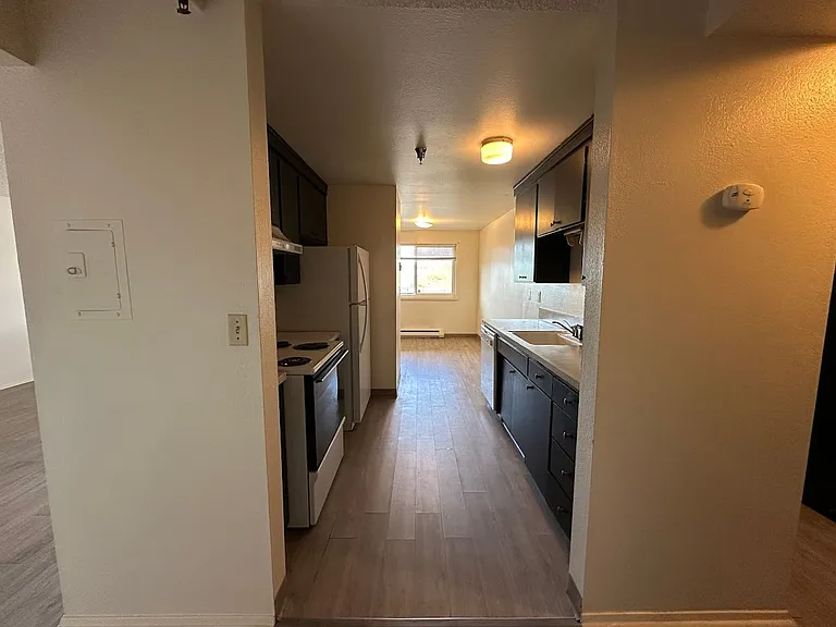 10506 Bridgeport Way SW #16 — Photo 1