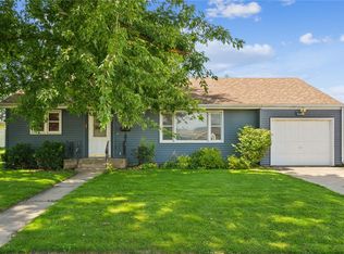 848 Timberline Rd, Monticello, IA 52310