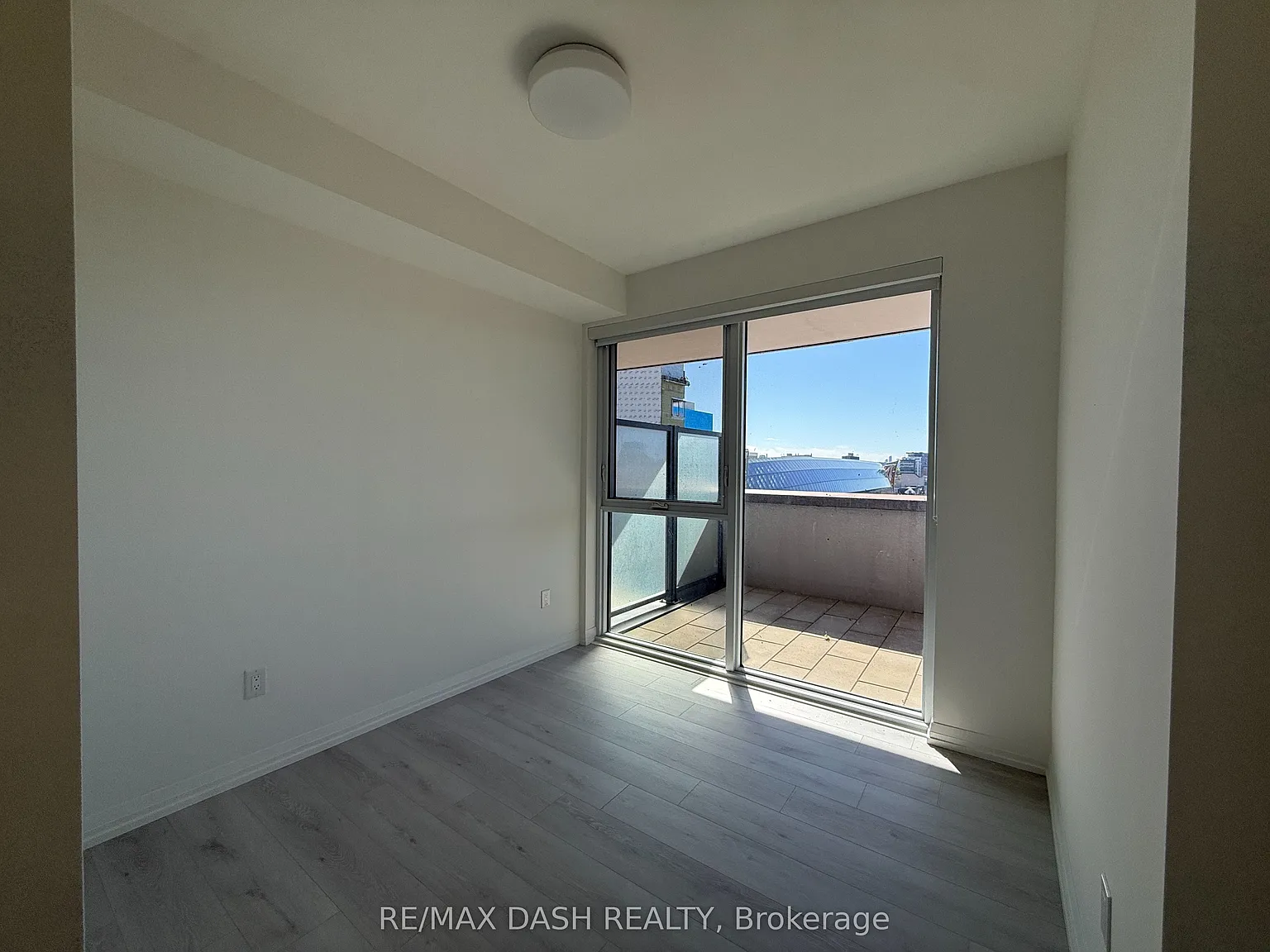 1 bed, $3,240 — Photo 3