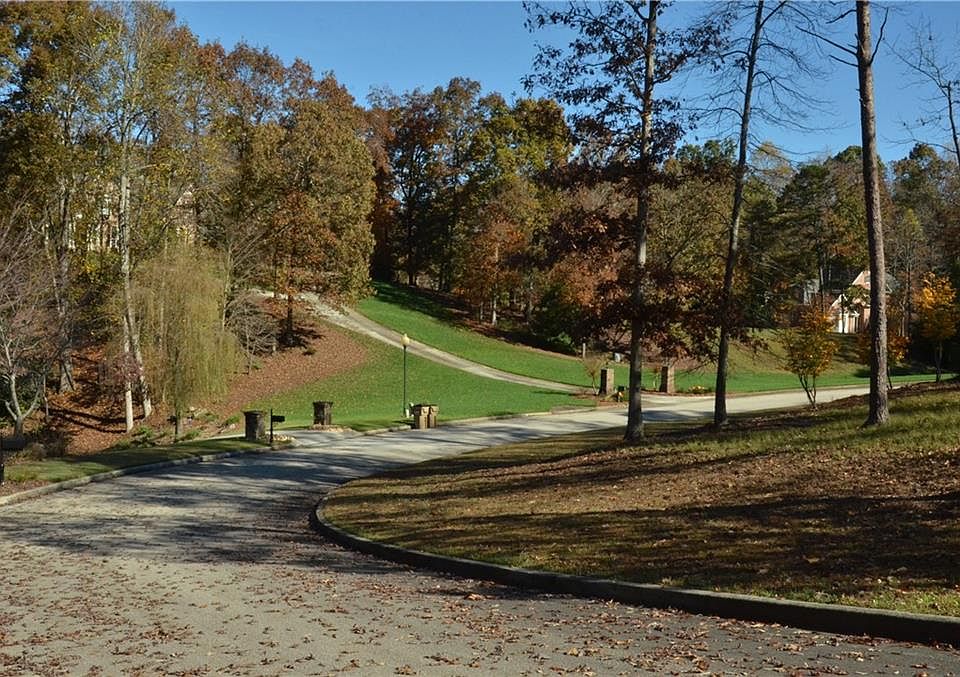 1st image of 4070 Summerhill Dr Lot 14