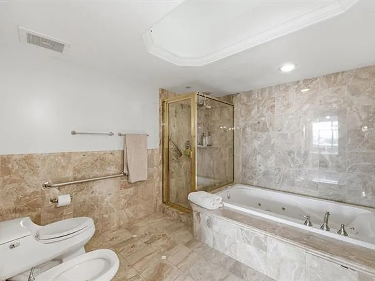 9595 Collins Ave #N3-F — Photo 24