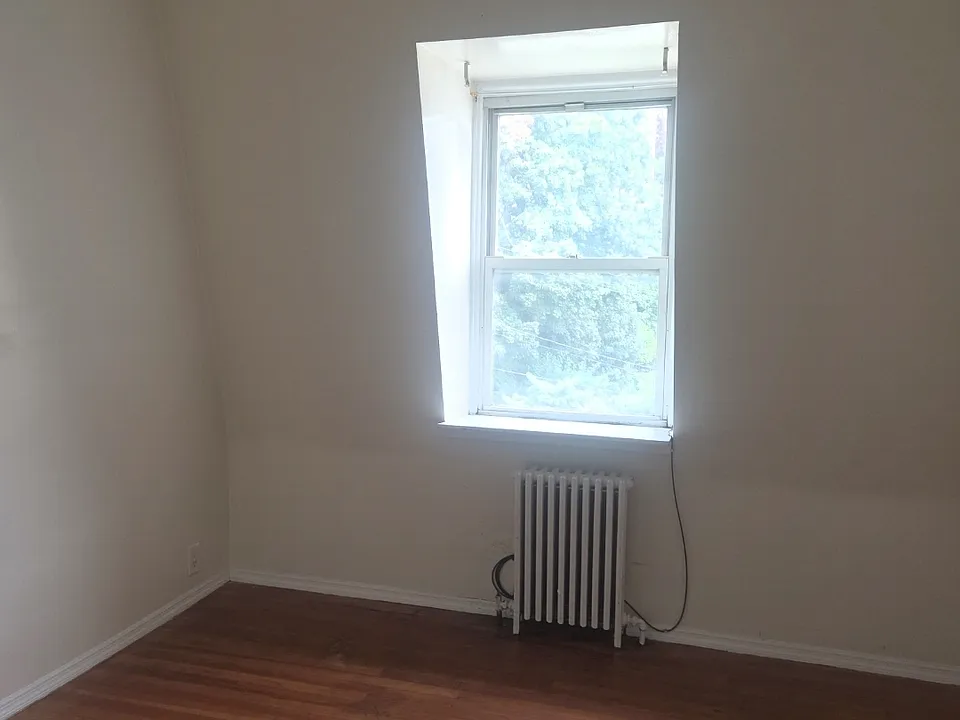 45 Linden St #3