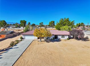 13850 Hopi Rd, Apple Valley, CA 92307