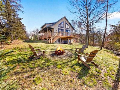 W8510 Lake Point Ct, Oxford, WI, 53952
