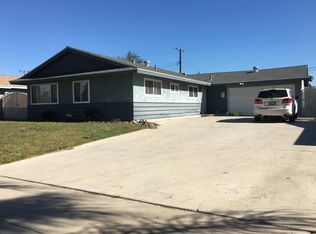 1051 Peaceful Dr, Corona, CA 92878