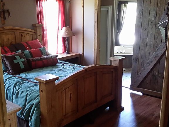4th image of 10909 County Road 1200