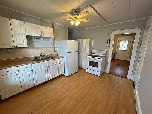 24 Durkee Street Photo 1