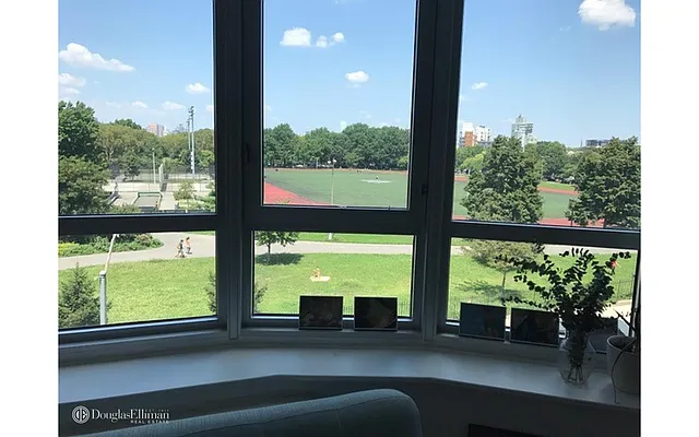 Rented by Douglas Elliman | media 2