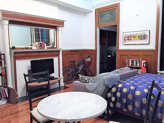 Rented by Dynamik Realty | media 15