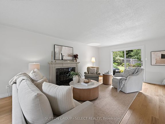 4th image of 847 Clearview Ave