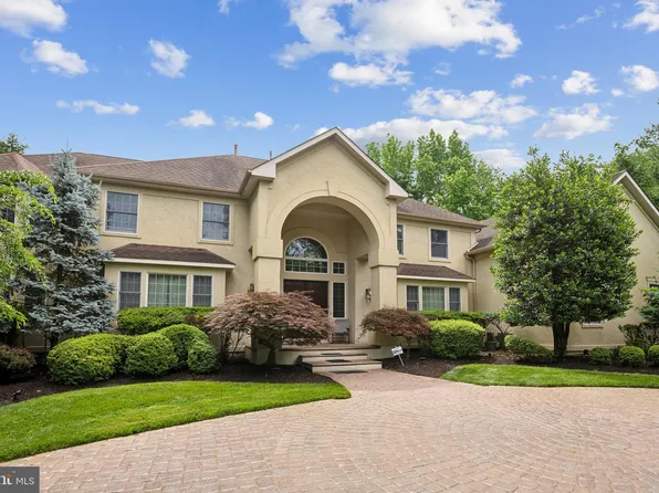 10 Jodi Ct, Cherry Hill, NJ 08003
