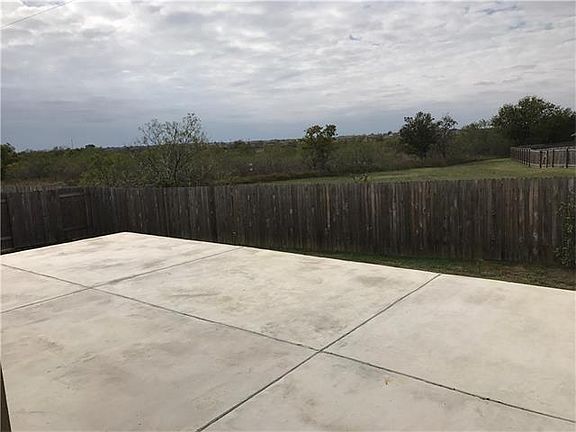 5th image of 19232 Elk Horn Dr