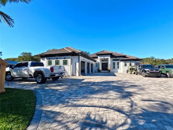 10112 Judy Rd, Dover, FL 33527