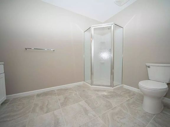 4th image of 28 Lake St APT 203