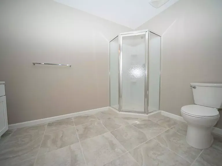 28 Lake St #203 — Photo 2