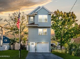 42 Jahn St, Keansburg, NJ 07734