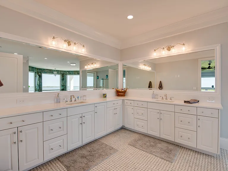528 Bay Shore Dr — Photo 32