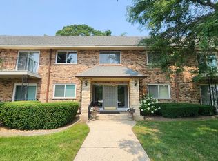 191 Hillcrest Ter UNIT 1-B, Bloomingdale, IL