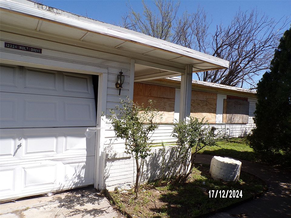 1st image of 12324 Holt Dr