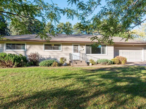 420 5th Ave NW, Cambridge, MN 55008