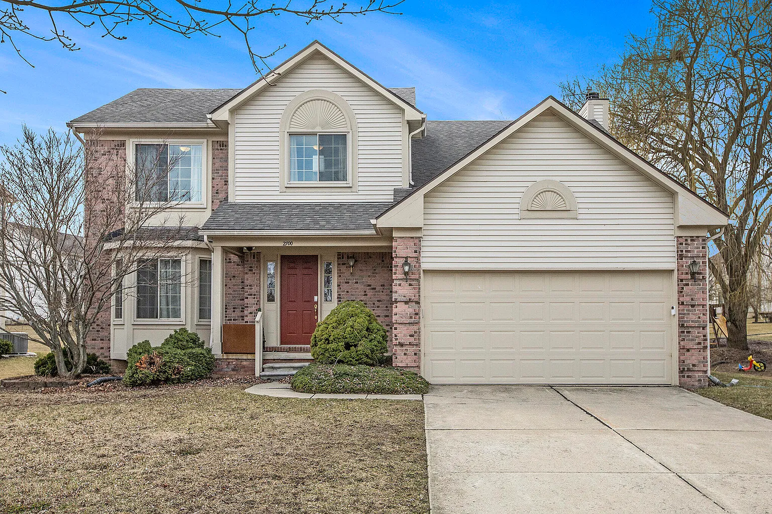 2700 Cook Creek Dr photo 1