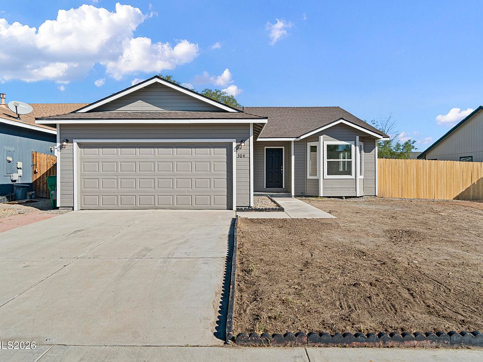 1st image of 304 Lariat St