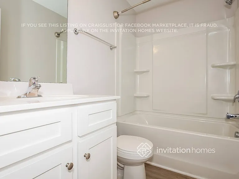 3915 Rosfield Dr — Photo 13