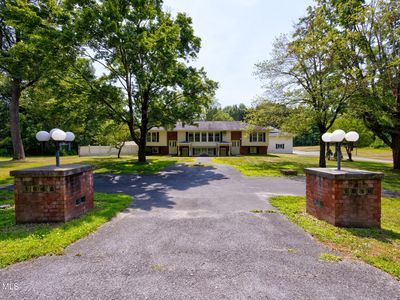 1648 Crescent Road, Clifton Park, NY, 12065
